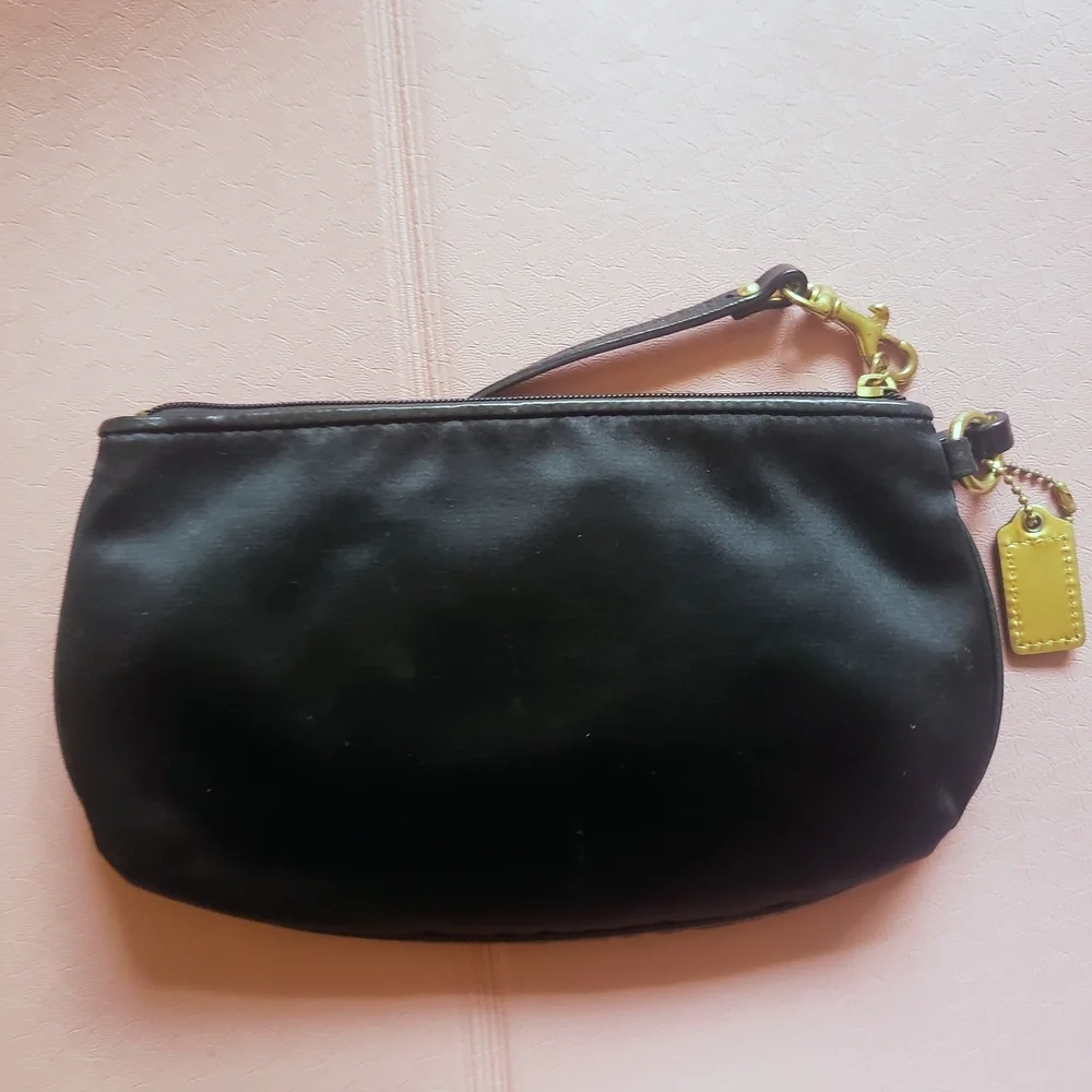 Coach Y2K Large Black Amanda Satin Wristlet Clutch - Horse and Carriage Logo